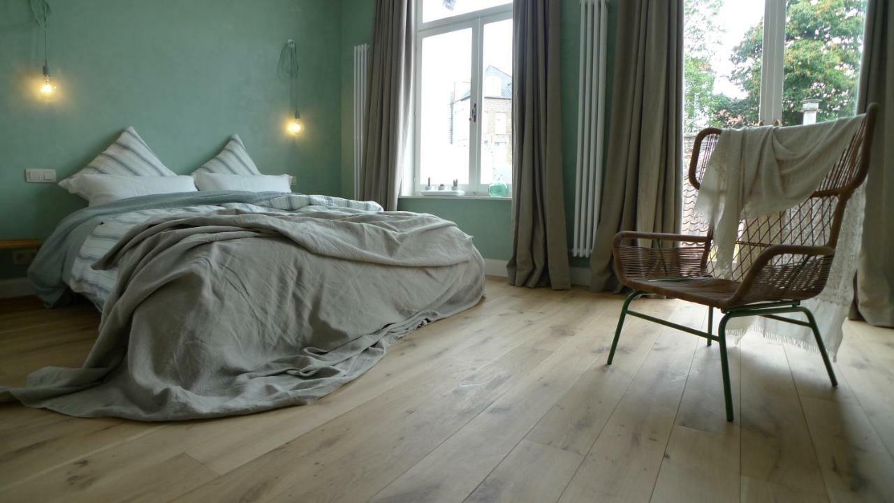 Couette-café The Doghouse 3*